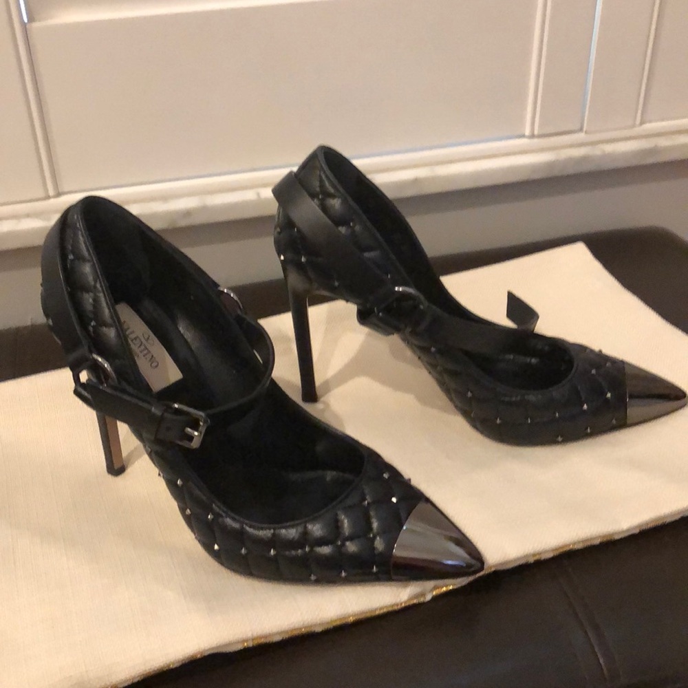 Brand new black Valentino